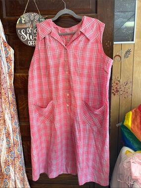 Pink Plaid Sleeveless Button-Front Vintage House dress